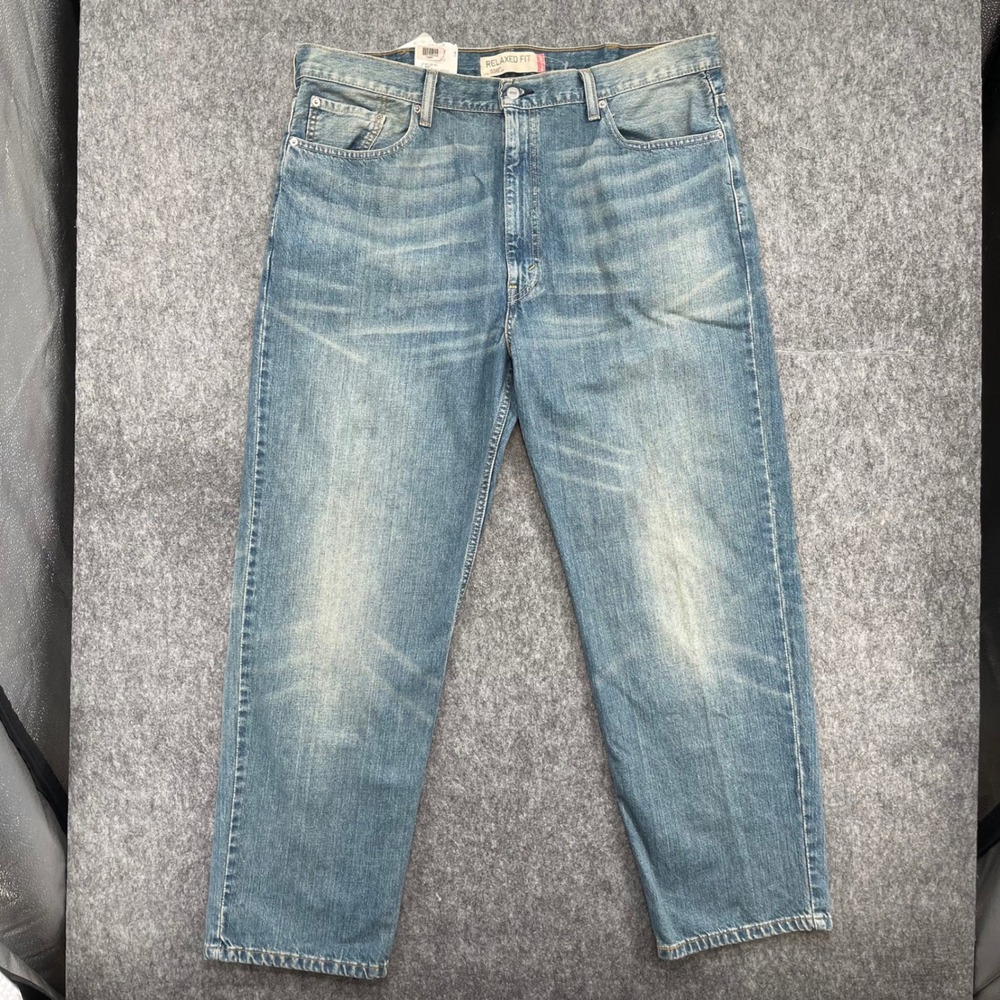 Vintage Levis 550 Relaxed Fit Jeans Mens 42x30 Medium Wash Blue Denim New
